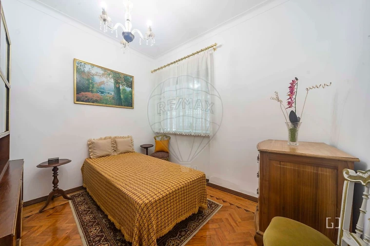 Apartamento T2 para Venda em Laranjeiro e Feijó Foto 9