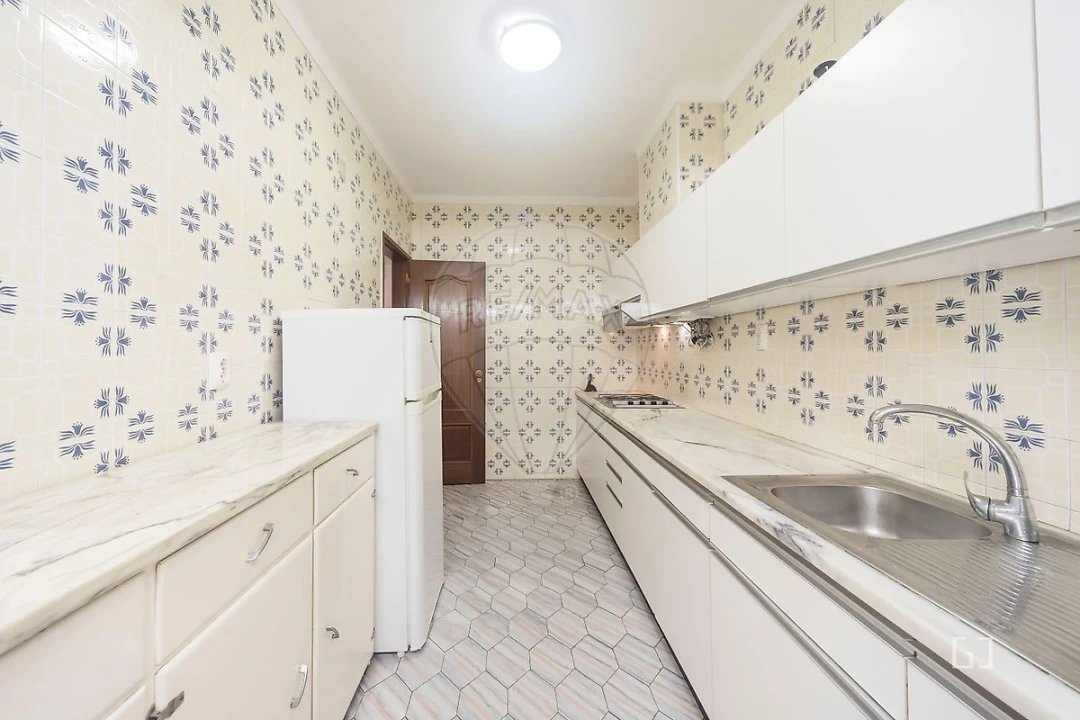 Apartamento T2 para Venda em Laranjeiro e Feijó Foto 19