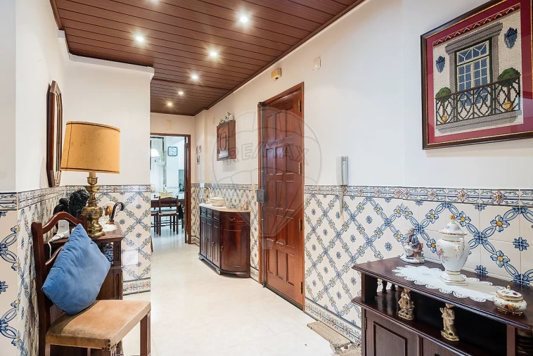 Apartamento T3 para Venda em Rio de Mouro Foto 9