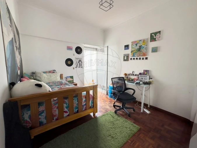 Apartamento T2 para Venda em Amora Foto 5