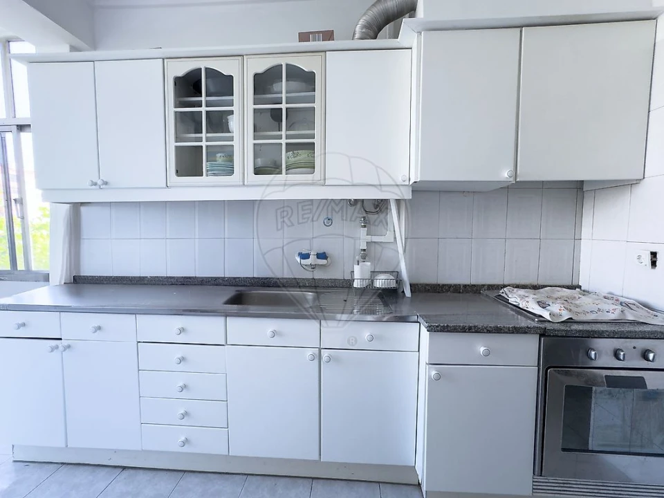 Apartamento T2 para Venda em Amora Foto 9