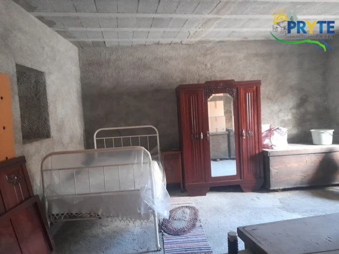 Moradia T3 para Venda em Castanheira de Pêra e Coentral Foto 38