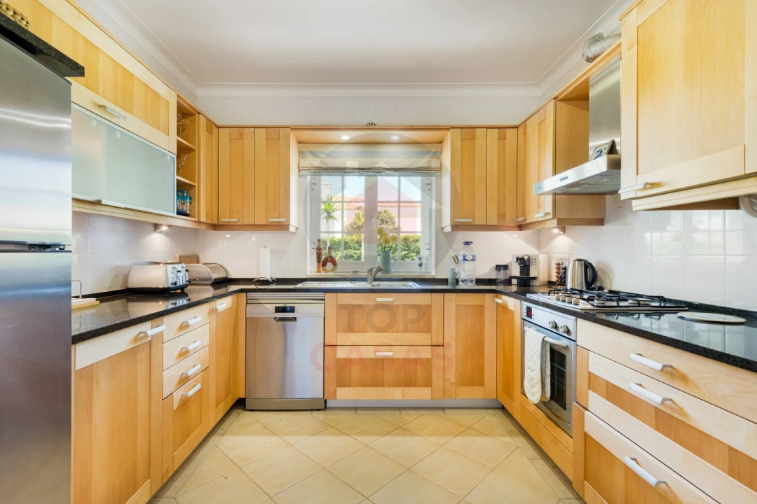 Moradia T4 para Venda em Nadadouro Foto 12