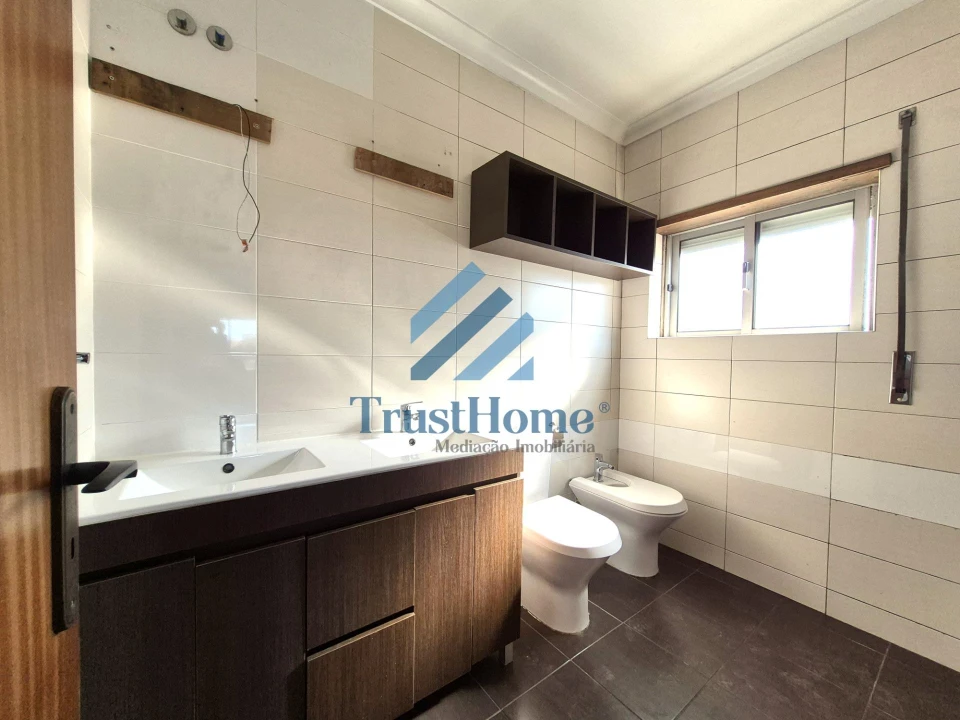 Apartamento T2 para Venda em Queluz e Belas Foto 13