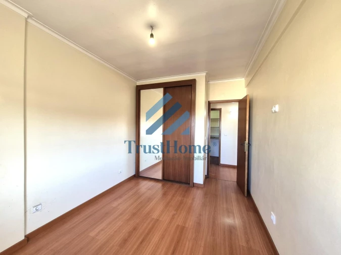 Apartamento T2 para Venda em Queluz e Belas Foto 16