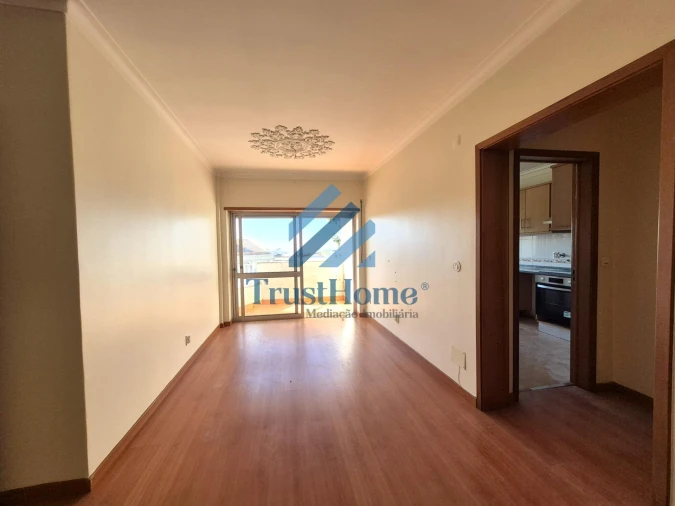 Apartamento T2 para Venda em Queluz e Belas Foto 7