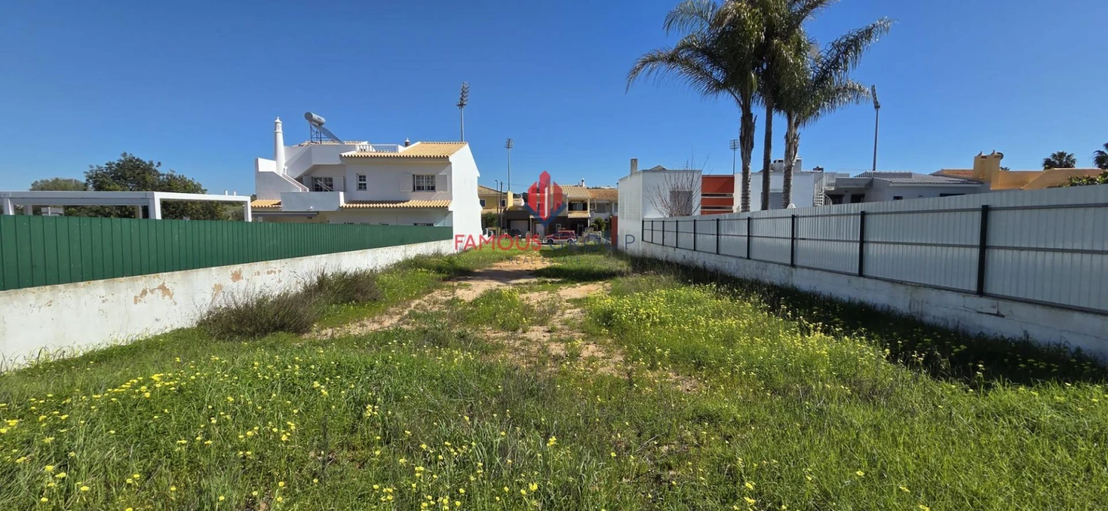 Terreno para Venda em Estômbar e Parchal Foto 2