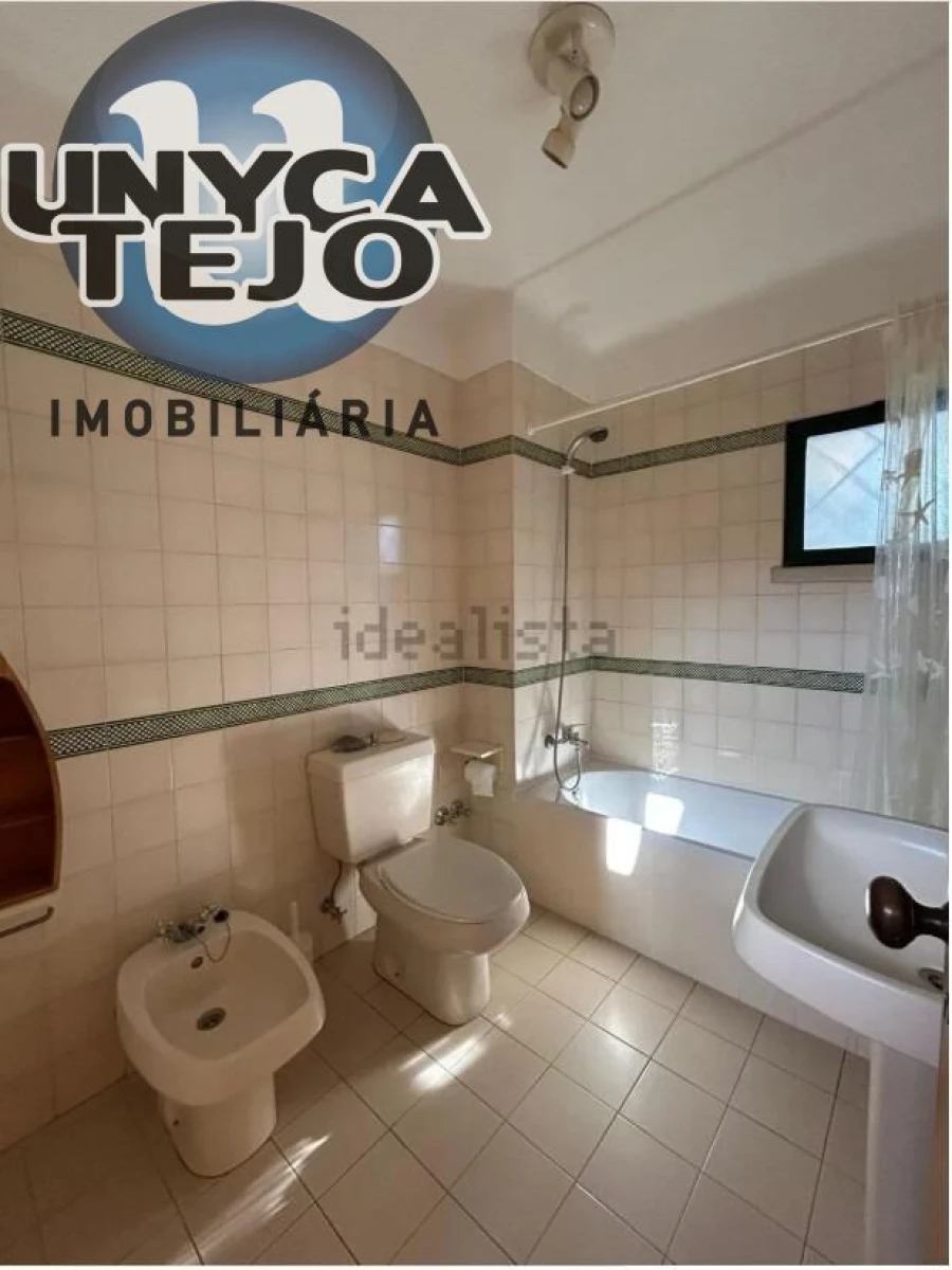 Moradia T3 para Venda em Carvalhal Foto 14