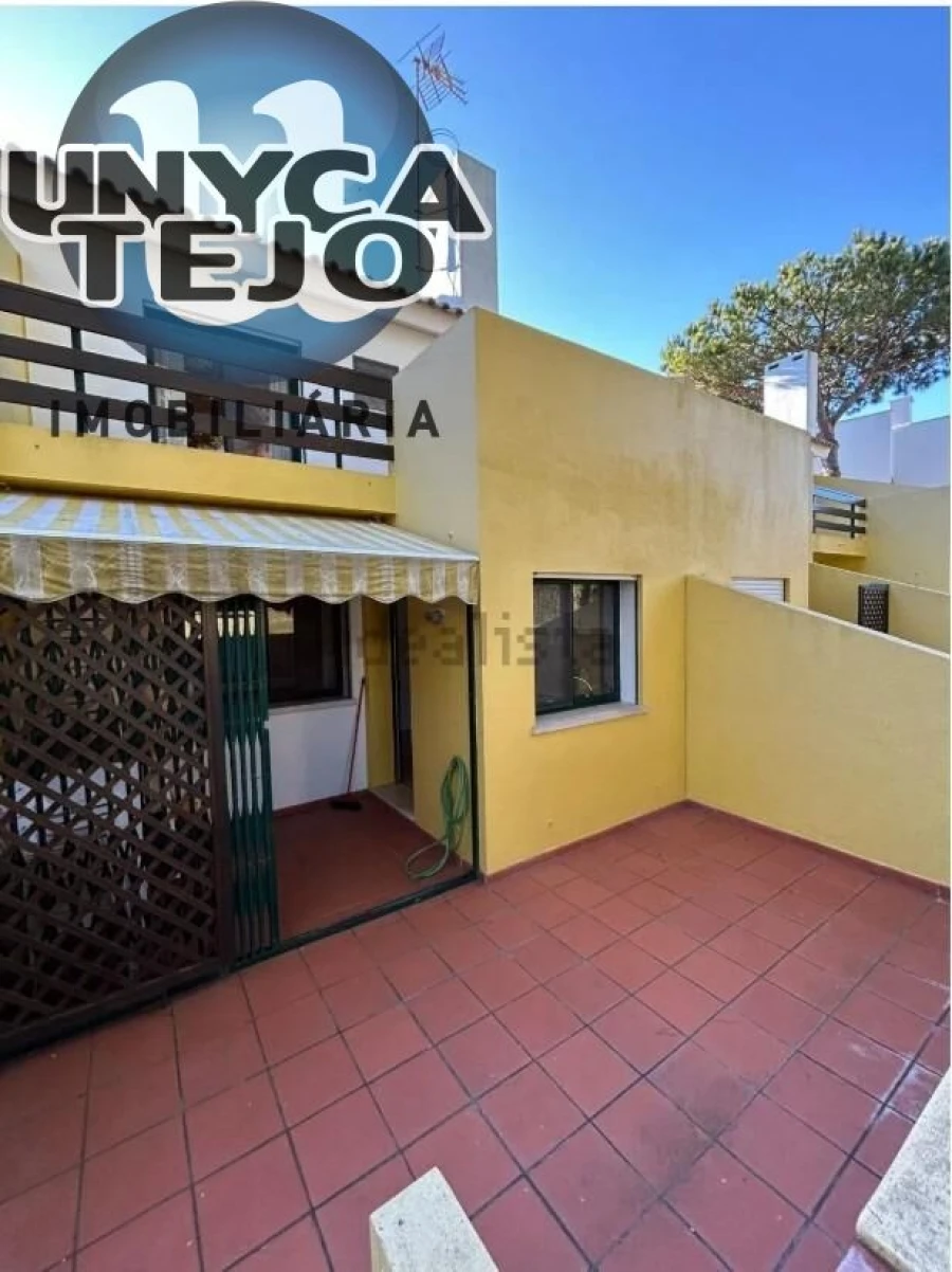 Moradia T3 para Venda em Carvalhal Foto 8