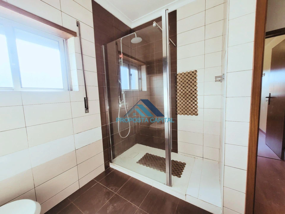 Apartamento T2 para Venda em Queluz e Belas Foto 18