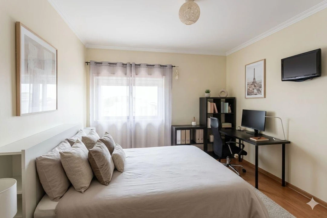 Apartamento T3 para Venda em Agualva e Mira-Sintra Foto 11