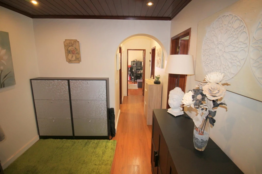 Apartamento T3 para Venda em Agualva e Mira-Sintra Foto 11