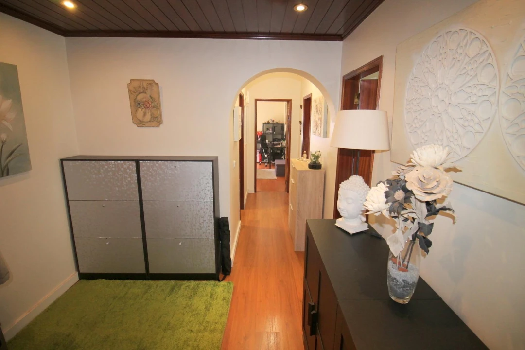 Apartamento T3 para Venda em Agualva e Mira-Sintra Foto 11