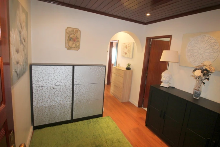 Apartamento T3 para Venda em Agualva e Mira-Sintra Foto 22