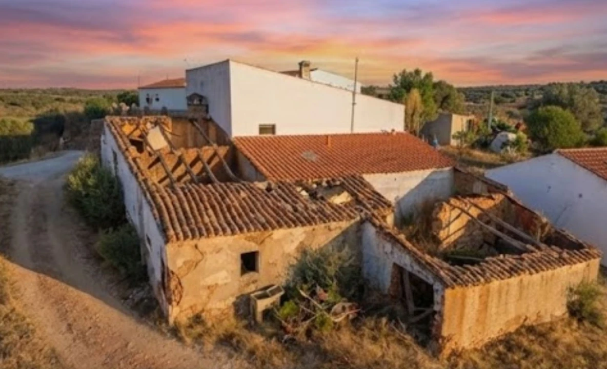 Moradia T2 para Venda em Aljezur Foto 2