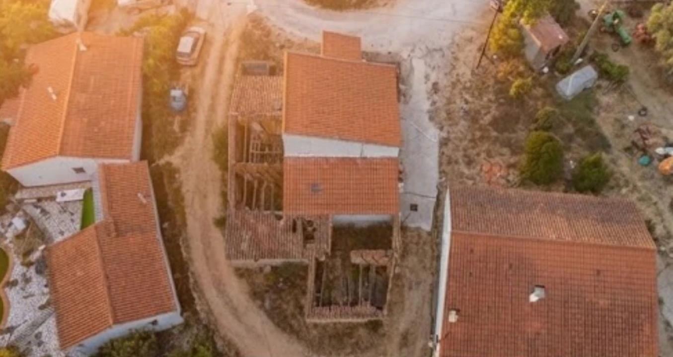 Moradia T2 para Venda em Aljezur Foto 6