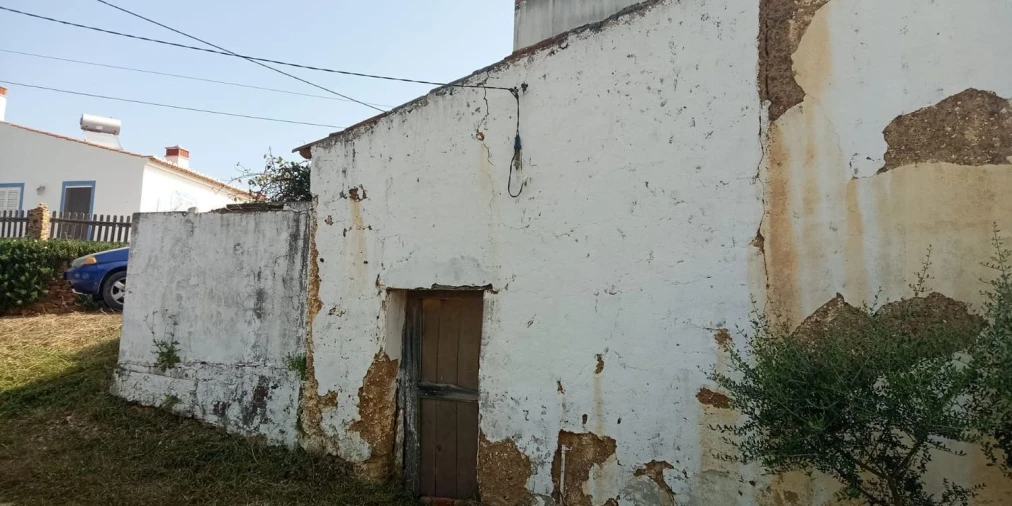 Moradia T2 para Venda em Aljezur Foto 16