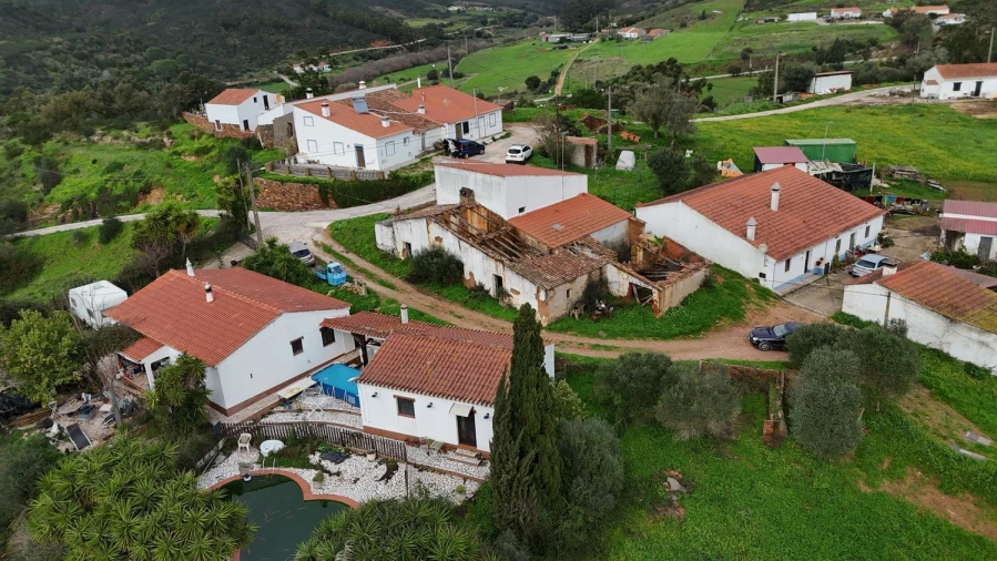 Moradia T2 para Venda em Aljezur Foto 35