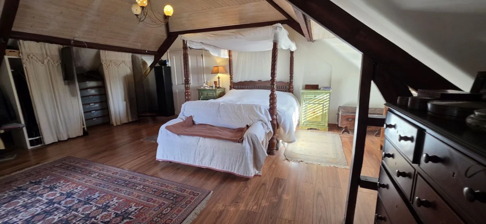 Moradia T5 para Venda em Manique do Intendente, Vila Nova de São Pedro e Maçussa Foto 4