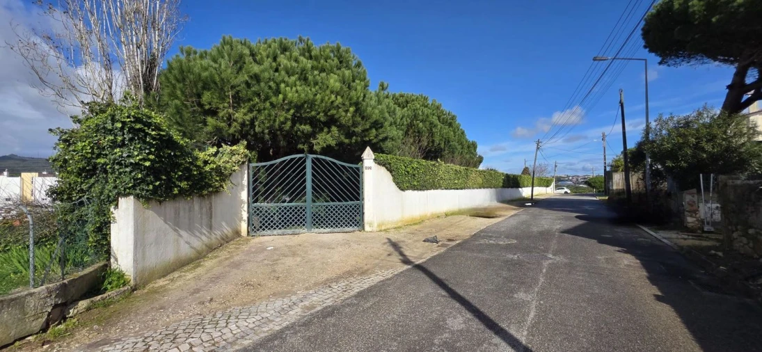 Moradia T5 para Venda em Manique do Intendente, Vila Nova de São Pedro e Maçussa Foto 17