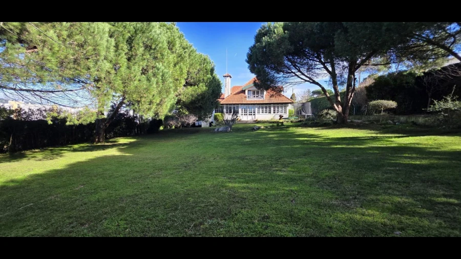 Moradia T5 para Venda em Manique do Intendente, Vila Nova de São Pedro e Maçussa
