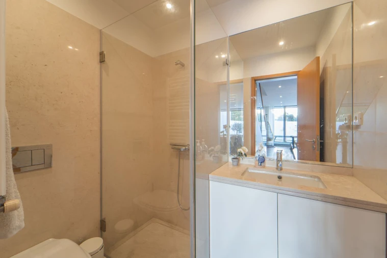 Moradia T3 para Venda em Lordelo do Ouro e Massarelos Foto 11