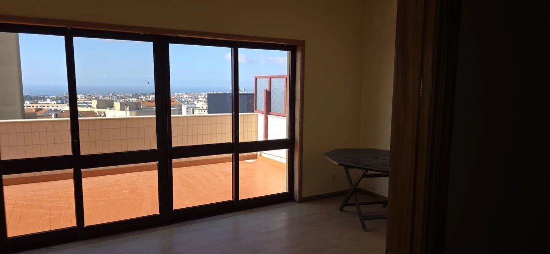 Escritório para Arrendamento em Mafamude e Vilar do Paraíso Foto 16