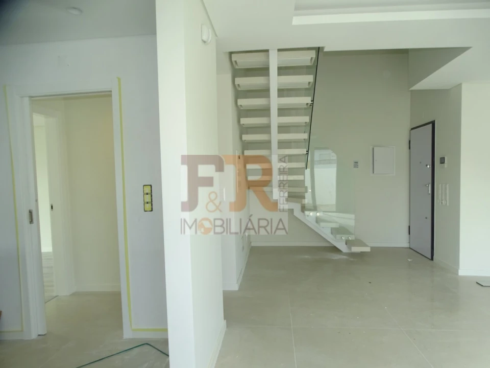 Moradia T4 para Venda em Fernao Ferro Foto 15