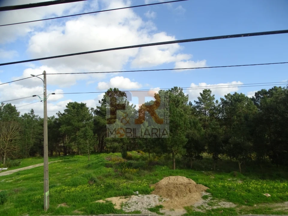 Moradia T4 para Venda em Fernao Ferro Foto 38