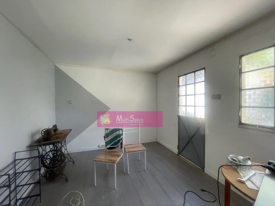 Moradia T2 para Venda em São João Baptista e Santa Maria dos Olivais Foto 8