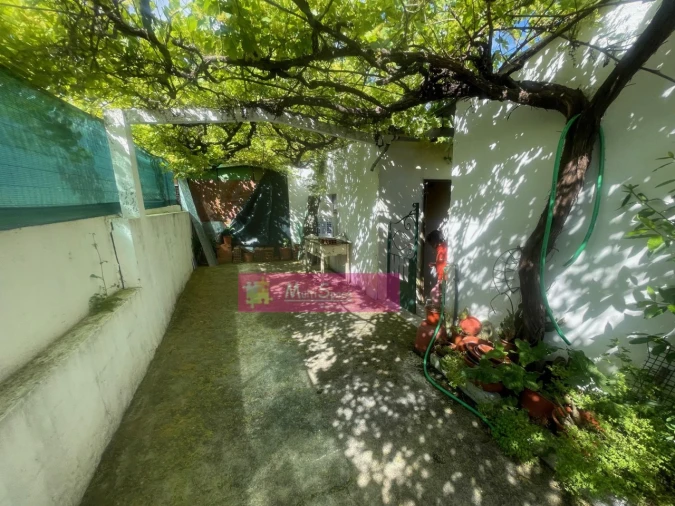 Moradia T2 para Venda em São João Baptista e Santa Maria dos Olivais Foto 15