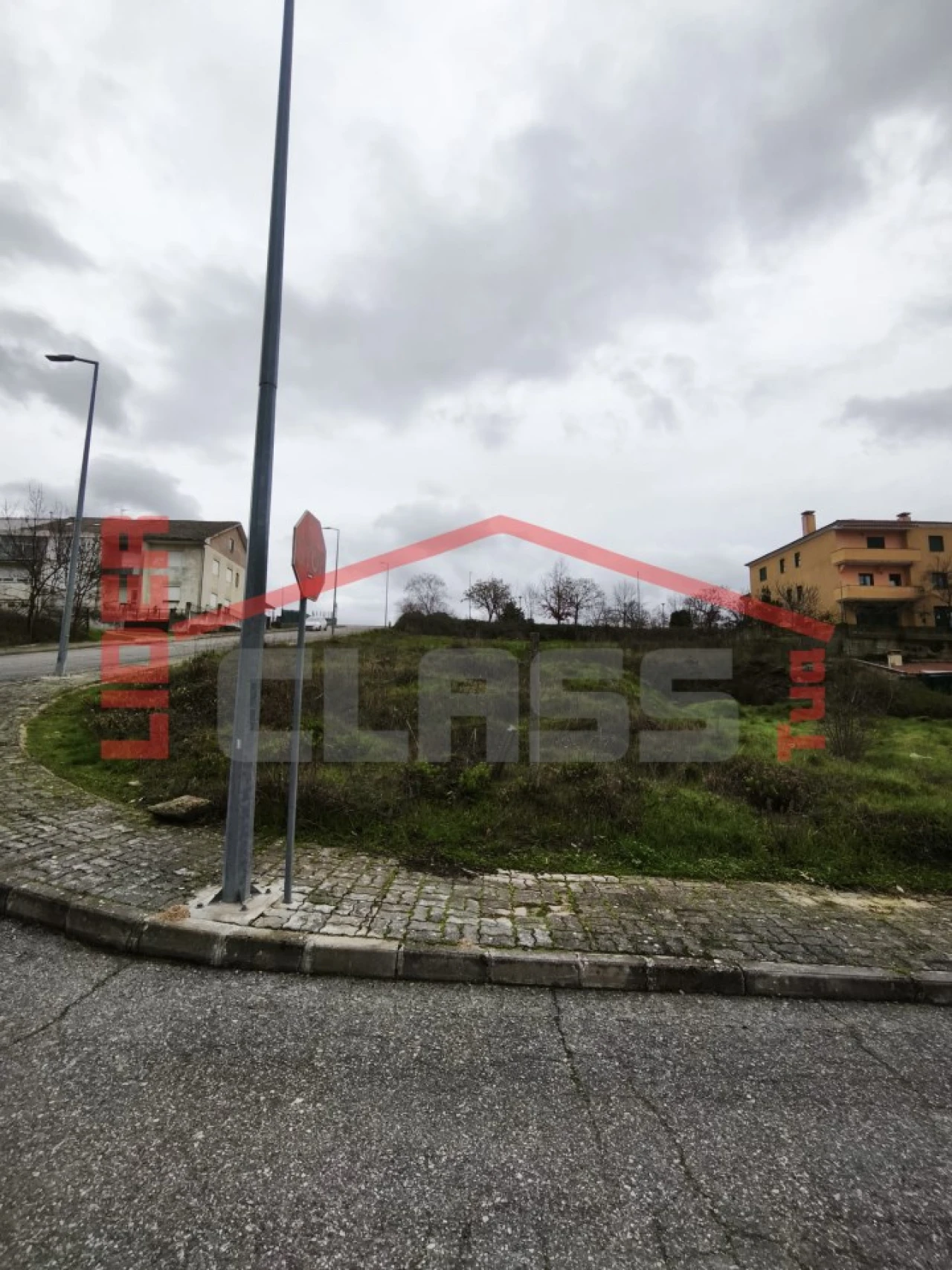 Terreno para Venda em Macedo de Cavaleiros Foto 1