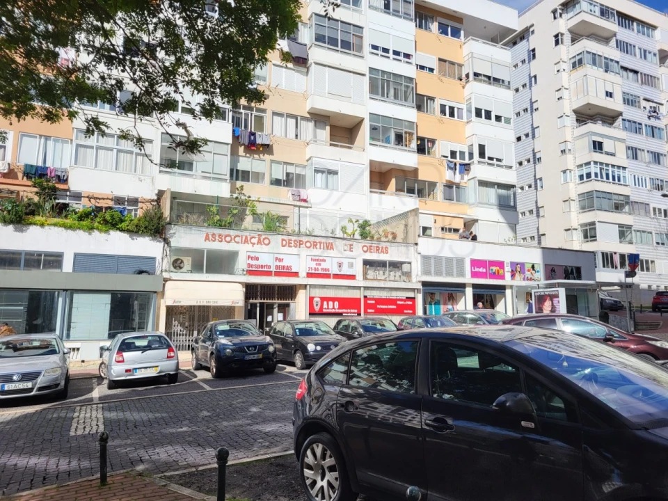 Apartamento T2 para Venda em Oeiras e São Julião da Barra, Paço de Arcos e Caxias Foto 17