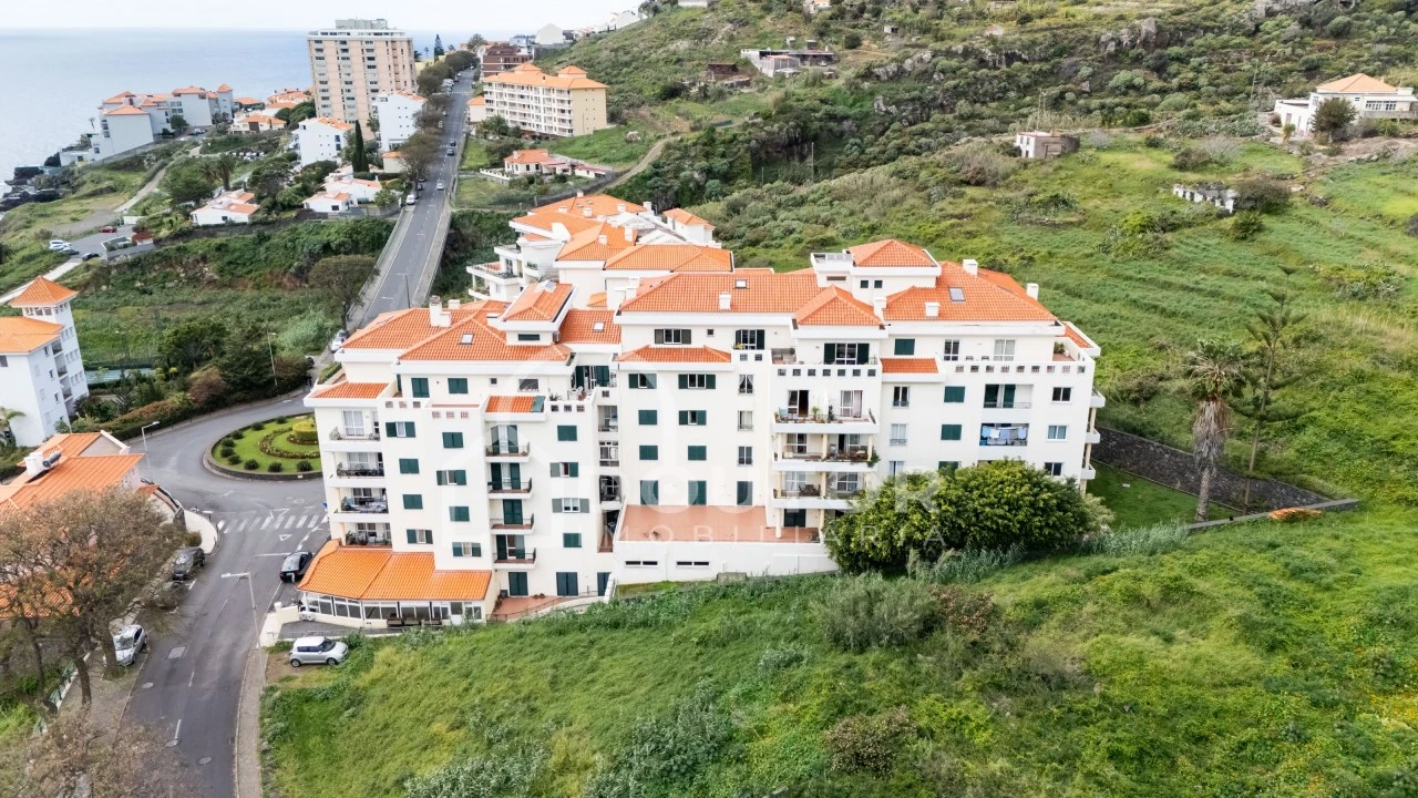 Apartamento T3 para Venda em Caniço Foto 28