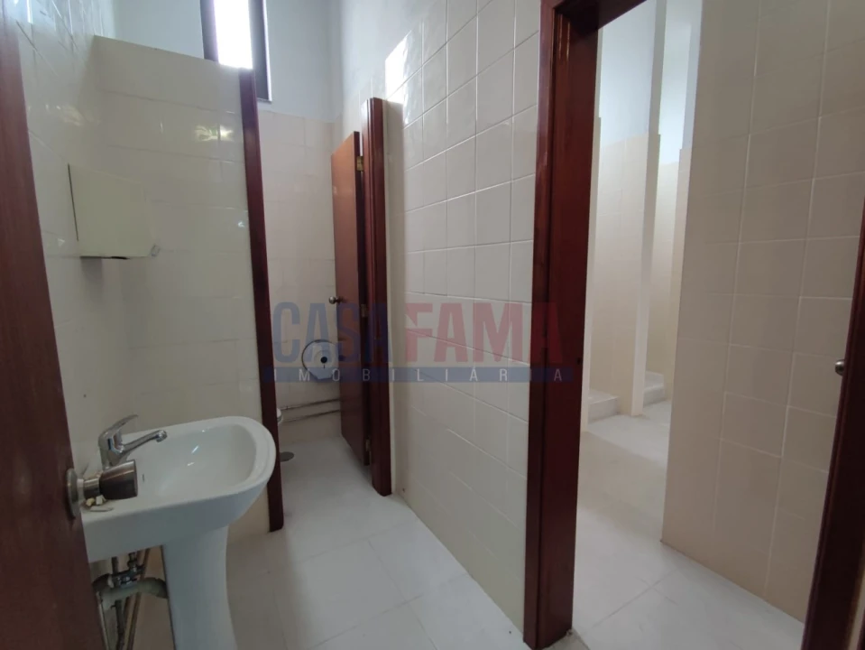 Armazém para Venda em Santo Tirso, Couto (Santa Cristina e São Miguel) e Burgães Foto 44