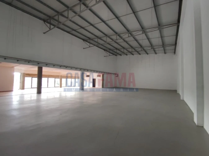 Armazém para Venda em Santo Tirso, Couto (Santa Cristina e São Miguel) e Burgães Foto 6