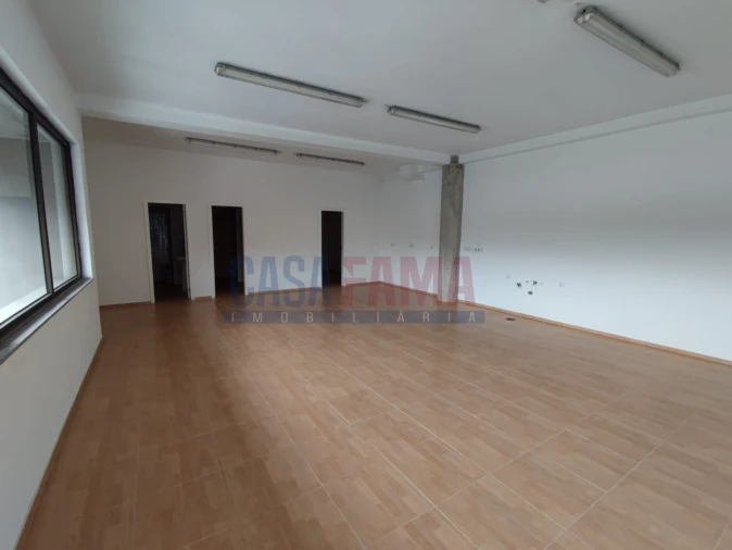 Armazém para Venda em Santo Tirso, Couto (Santa Cristina e São Miguel) e Burgães Foto 21