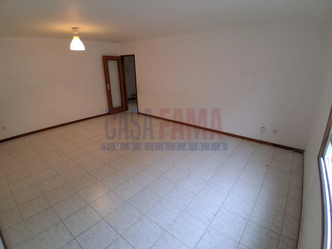 Apartamento T3 para Venda em Baguim do Monte (Rio Tinto) Foto 3