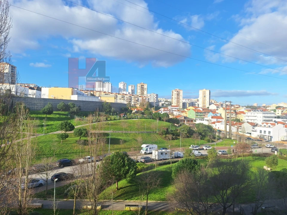 Apartamento T3 para Venda em Odivelas Foto 17