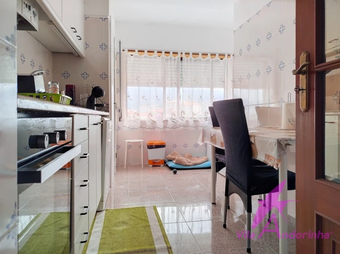 Apartamento T2 para Venda em Darque Foto 4