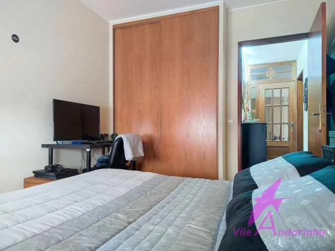 Apartamento T2 para Venda em Darque Foto 12
