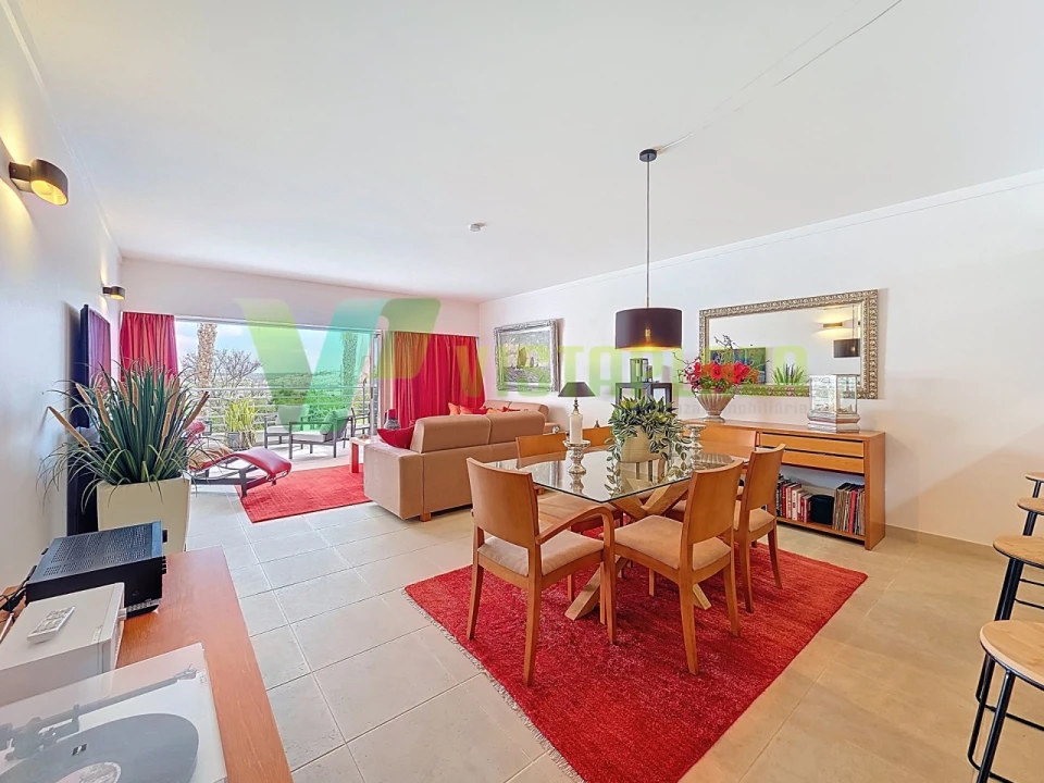 Apartamento T1 para Venda em Portimão Foto 2