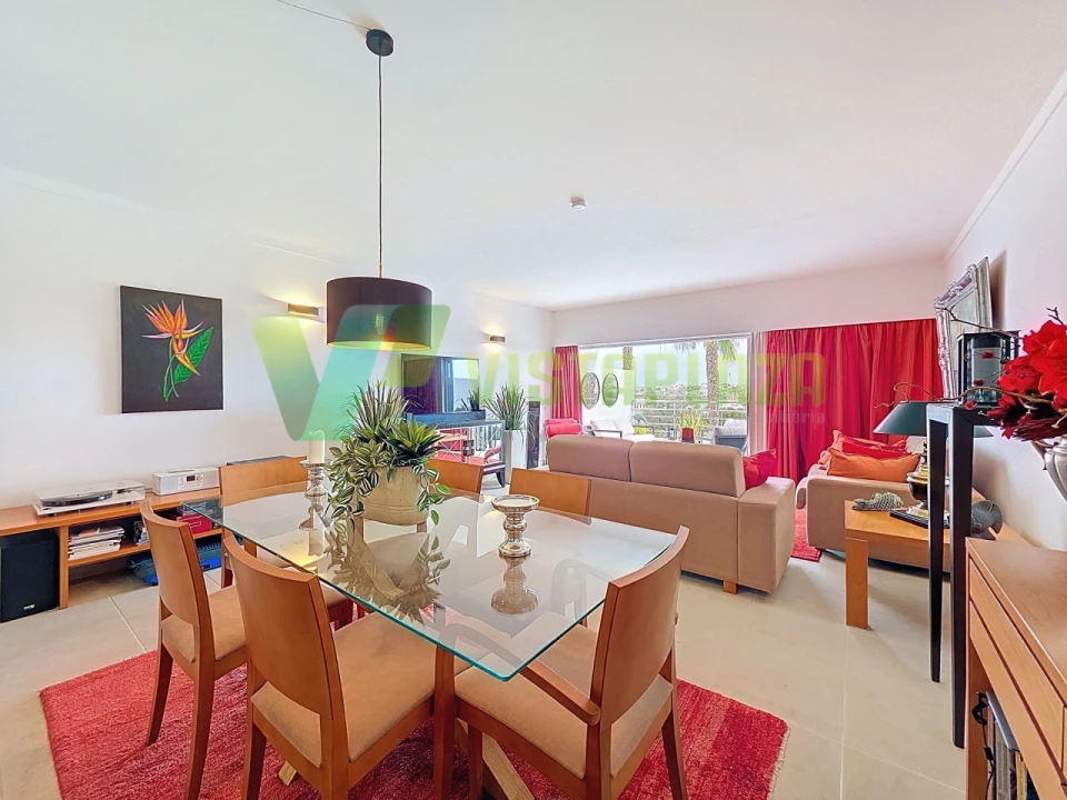 Apartamento T1 para Venda em Portimão Foto 3