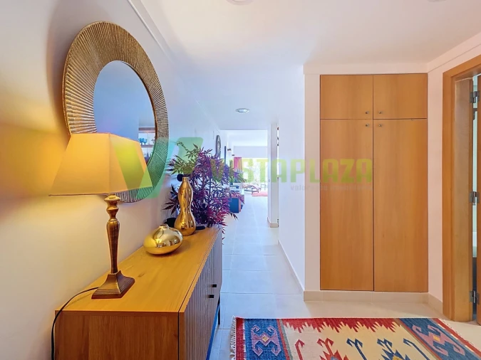 Apartamento T1 para Venda em Portimão Foto 11