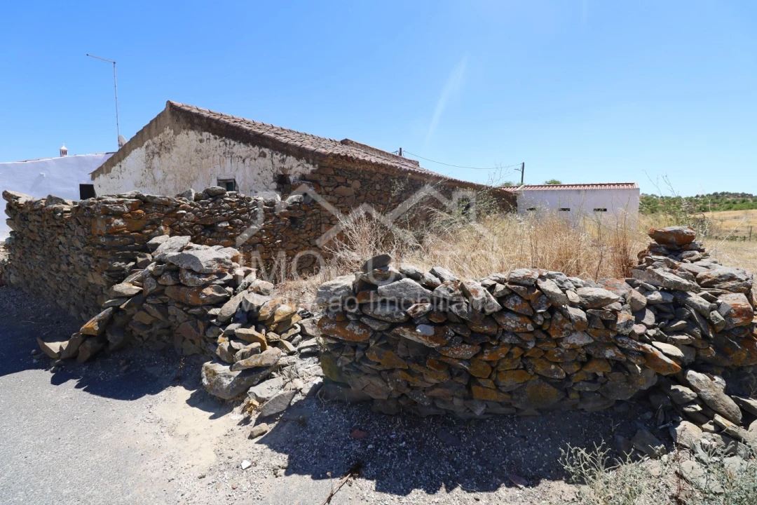 Moradia T3 para Venda em Giões Foto 3