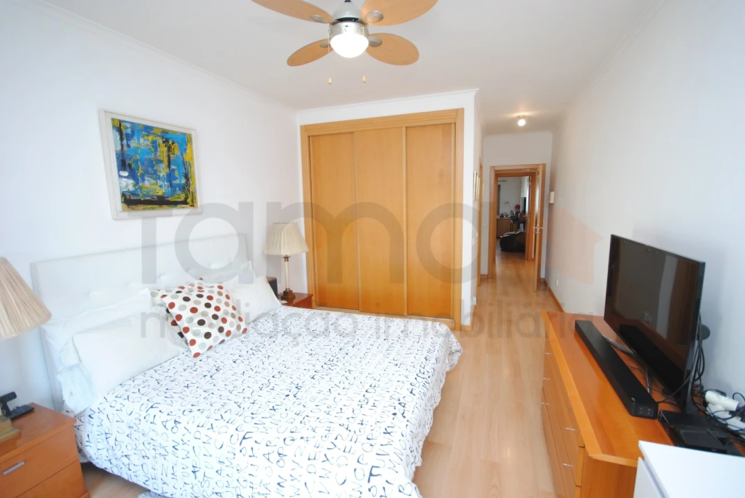Apartamento T2 para Venda em Alcabideche Foto 19