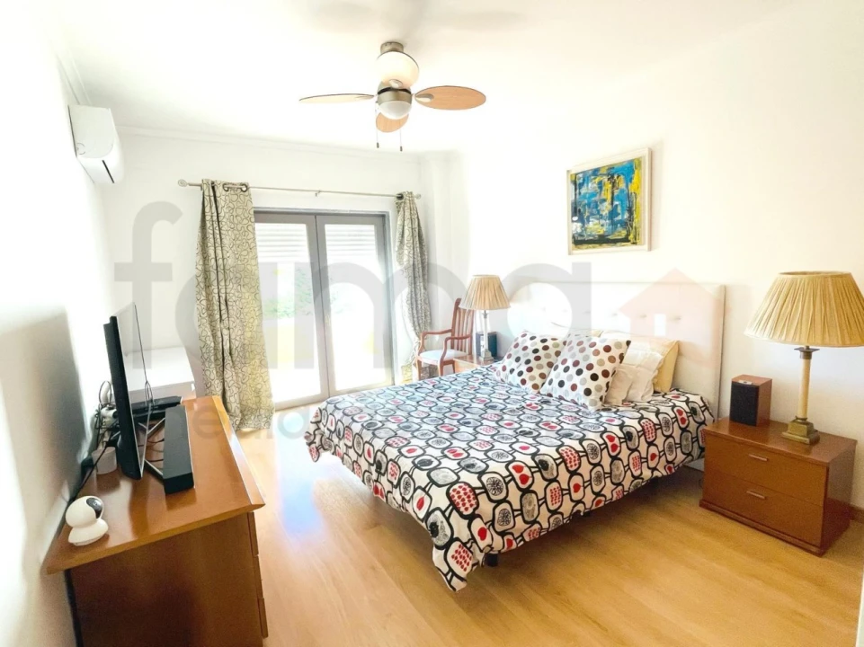 Apartamento T2 para Venda em Alcabideche Foto 22