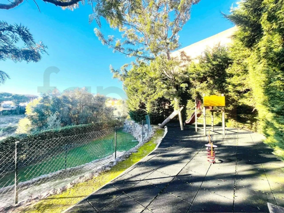 Apartamento T2 para Venda em Alcabideche Foto 31