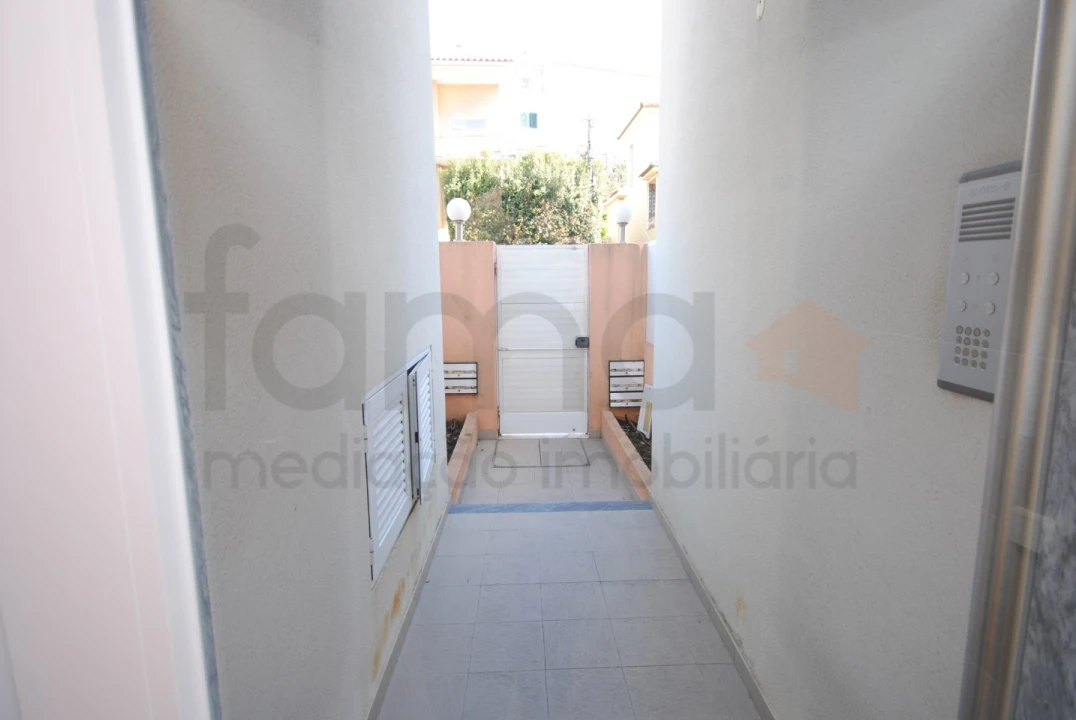 Apartamento T2 para Venda em Alcabideche Foto 51