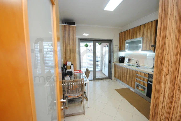 Apartamento T2 para Venda em Alcabideche Foto 12
